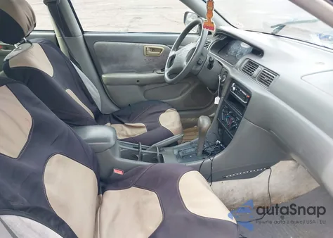 1998 Toyota Camry Le from USA, damaged, VIN 4T1BG22K7WU236334